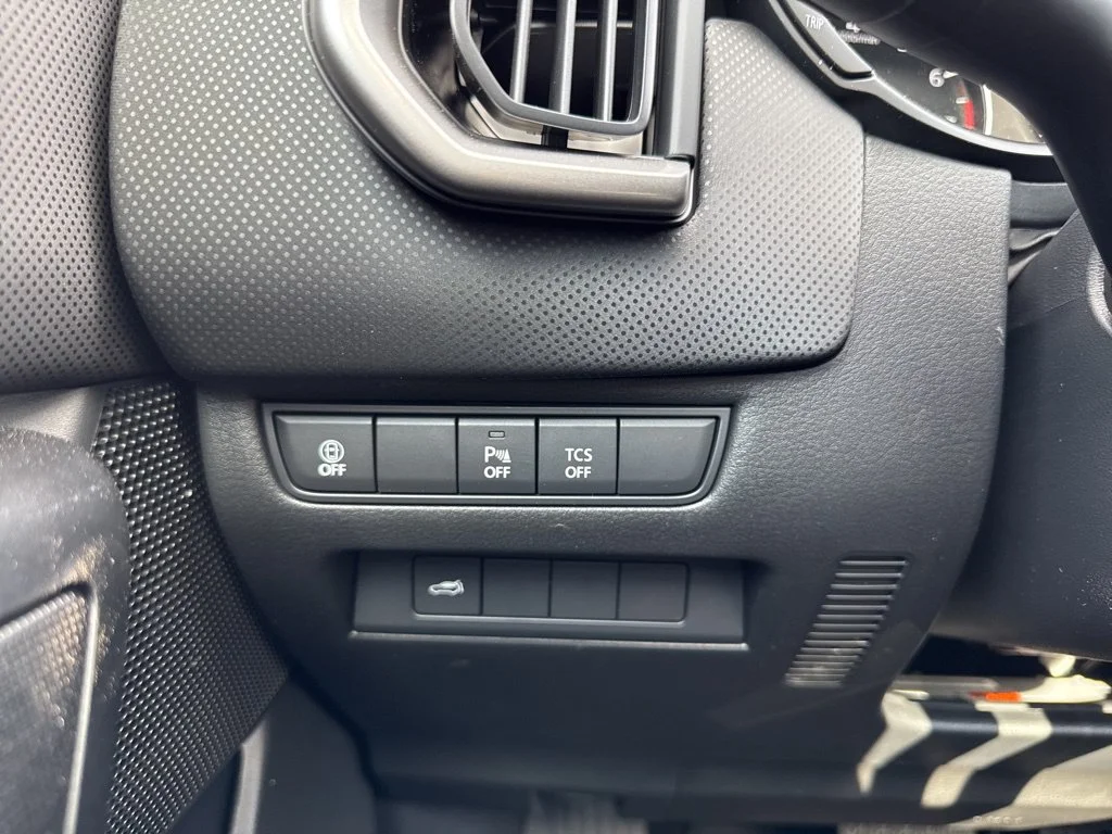 New 2026 Wind Chill Pearl Mazda 2.5 S Preferred AWD image 33