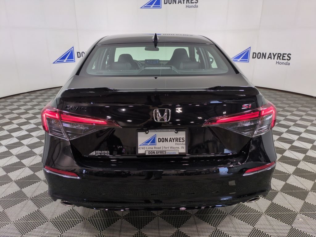New 2026 Crystal Black Pearl Honda  image 4