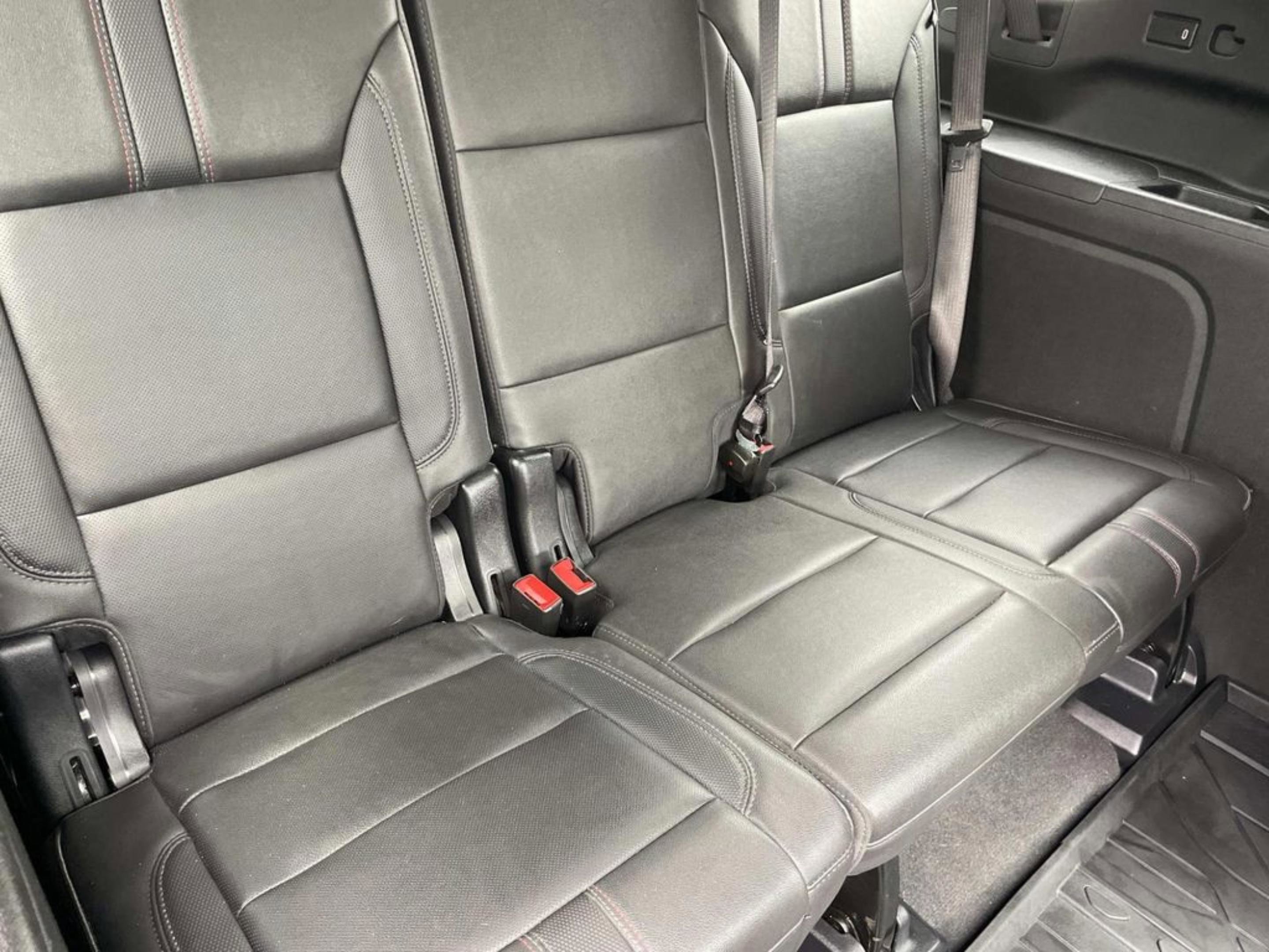 Used 2024 White Chevrolet RST image 18