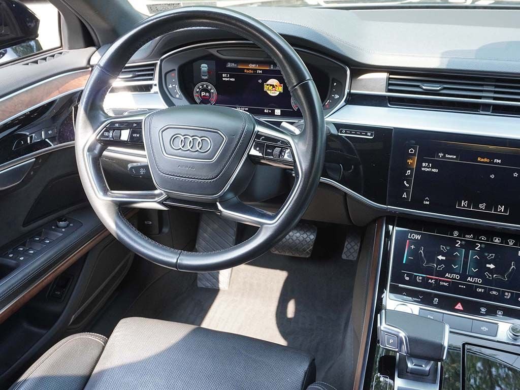 Used 2020 Black Audi 4.0 image 26
