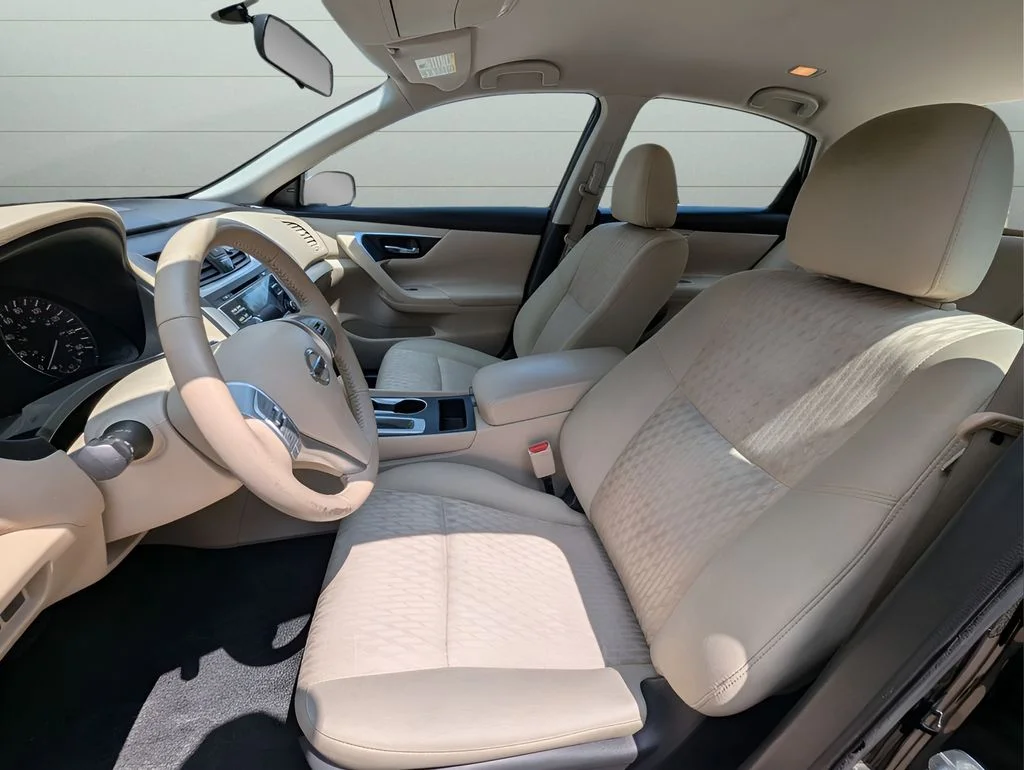 Used 2017 Nissan Altima SV with VIN 1N4AL3AP1HC158968 for sale in Butler, NJ