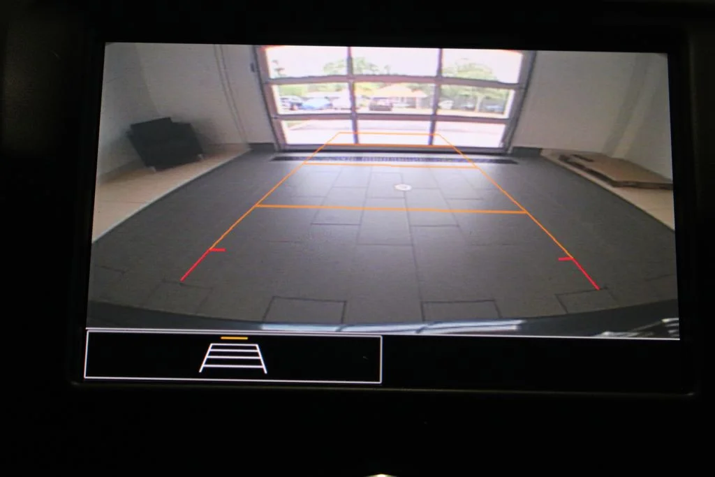 Used 2022 Gray Chevrolet LT image 19