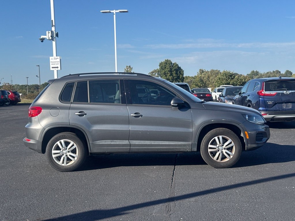 Used 2017 Gray Volkswagen 2.0T S image 4