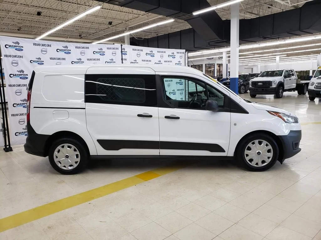 Used 2019 Frozen White Ford XL image 5