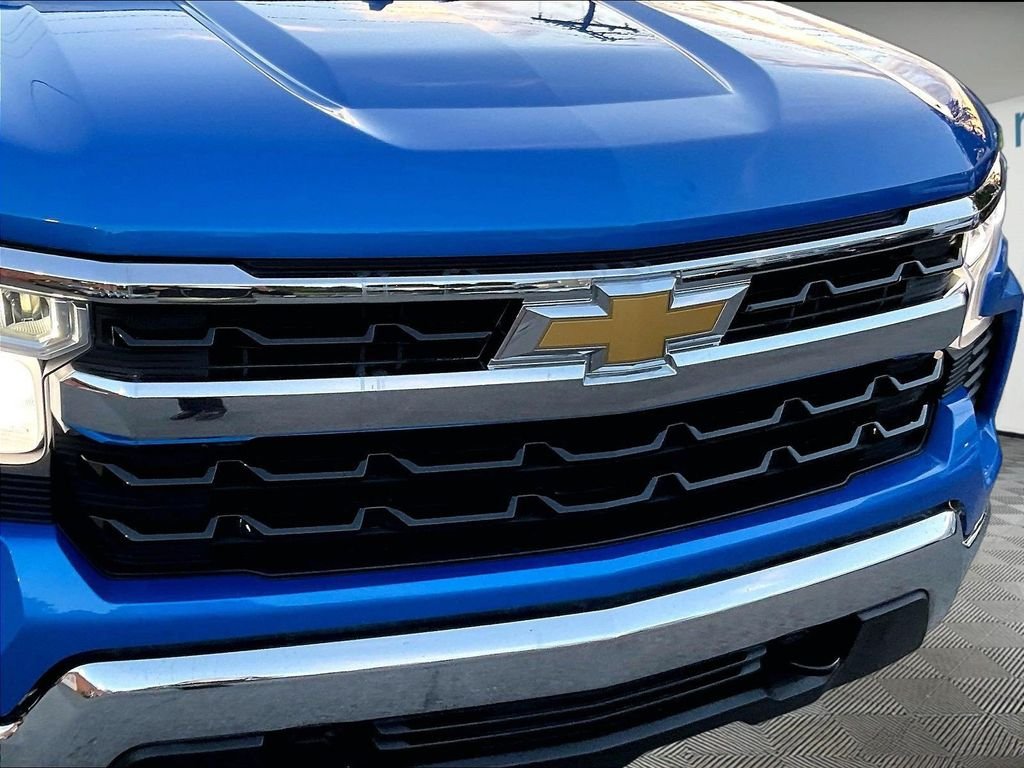 Used 2026 Blue Chevrolet LT image 32