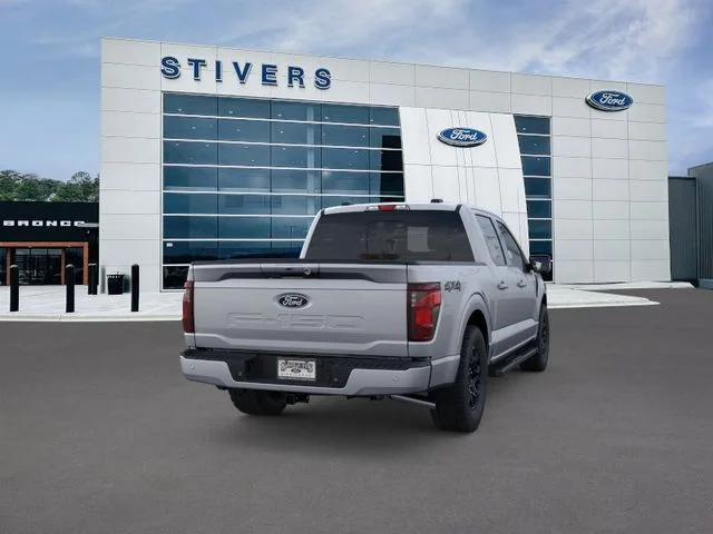 New 2026 Iconic Silver Metallic Ford XLT image 8