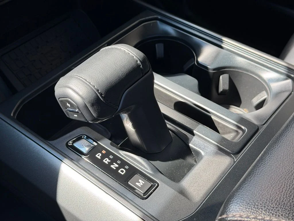 Used 2024 Black Ford XLT image 15
