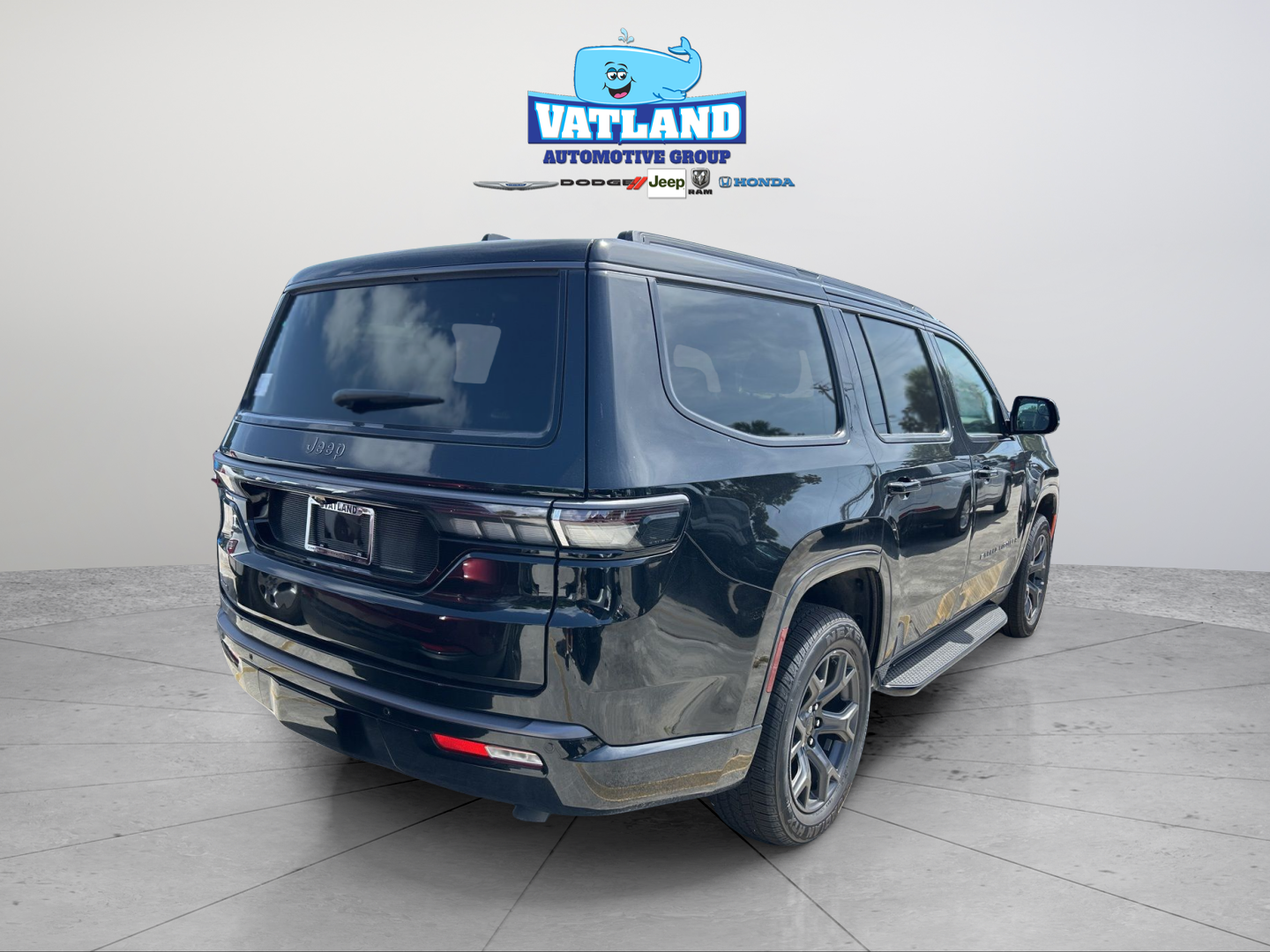 New 2026 High Gloss Black Jeep Limited Altitude image 5