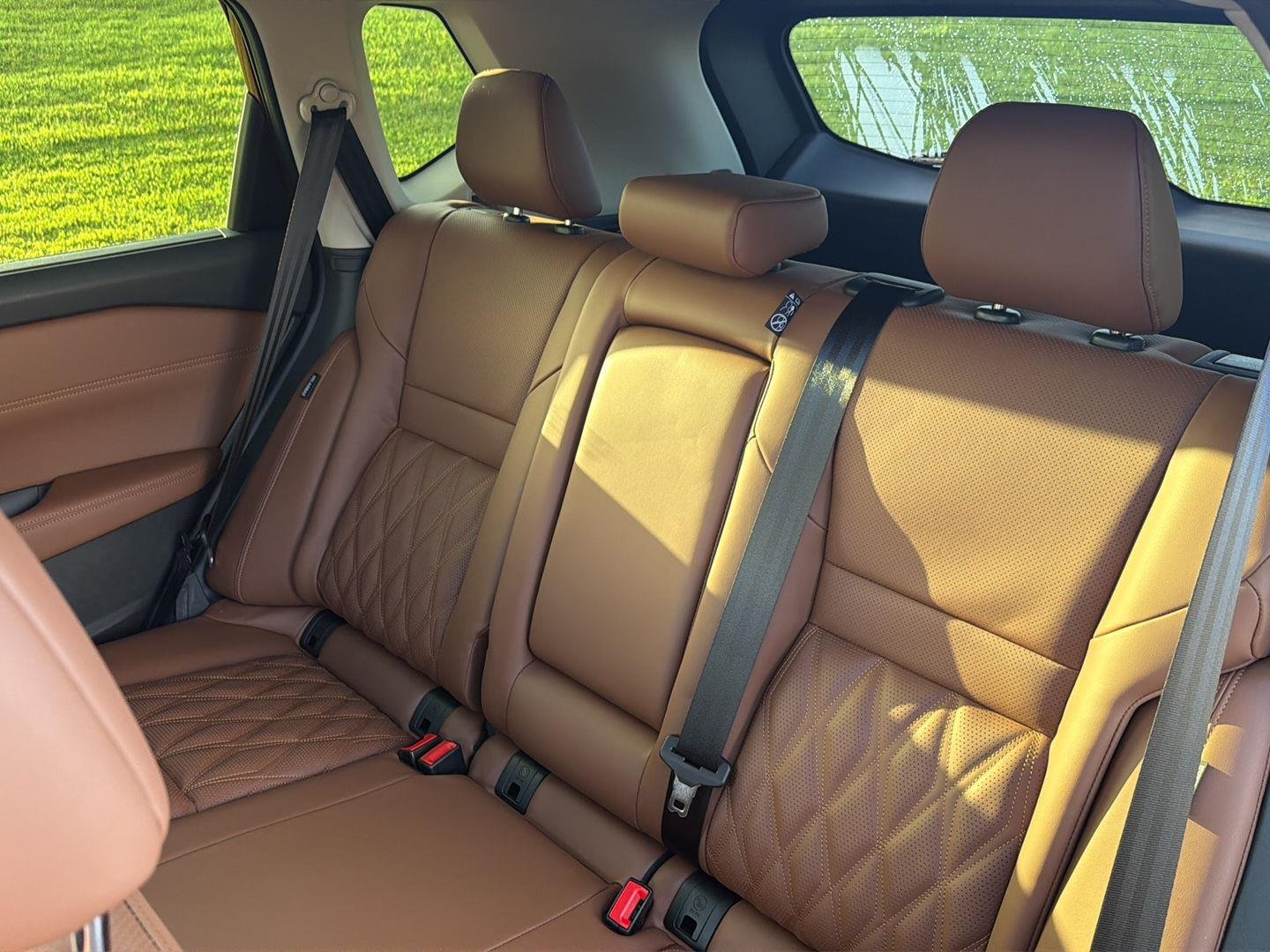 Used 2026 Scarlet Ember Tintcoat Nissan Platinum image 32