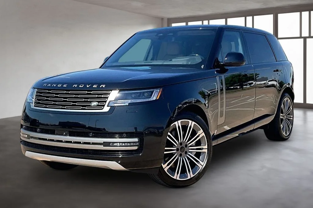 2026 Land Rover Range Rover 4.4 SE LWB 7's photo