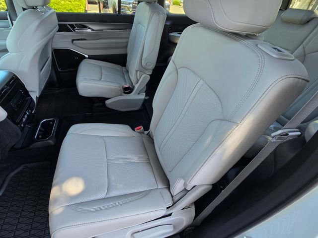 New 2026 Bright White Clearcoat Jeep Limited Reserve image 26