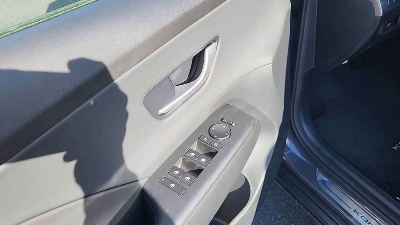 New 2026 Ecotronic Gray Pearl Hyundai Limited AWD image 7