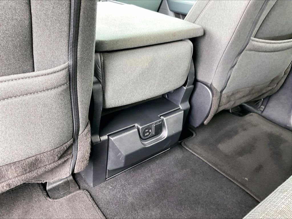 Used 2023 Silver Ford XLT image 27