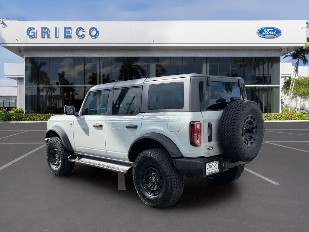 New 2026 Avalanche Gray Ford Outer Banks® image 5