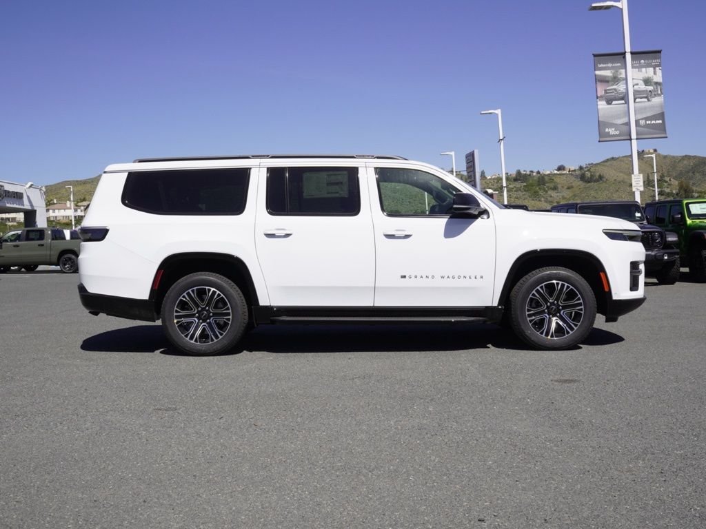 New 2026 Bright White Clear-Coat Exterior Paint Jeep  image 2