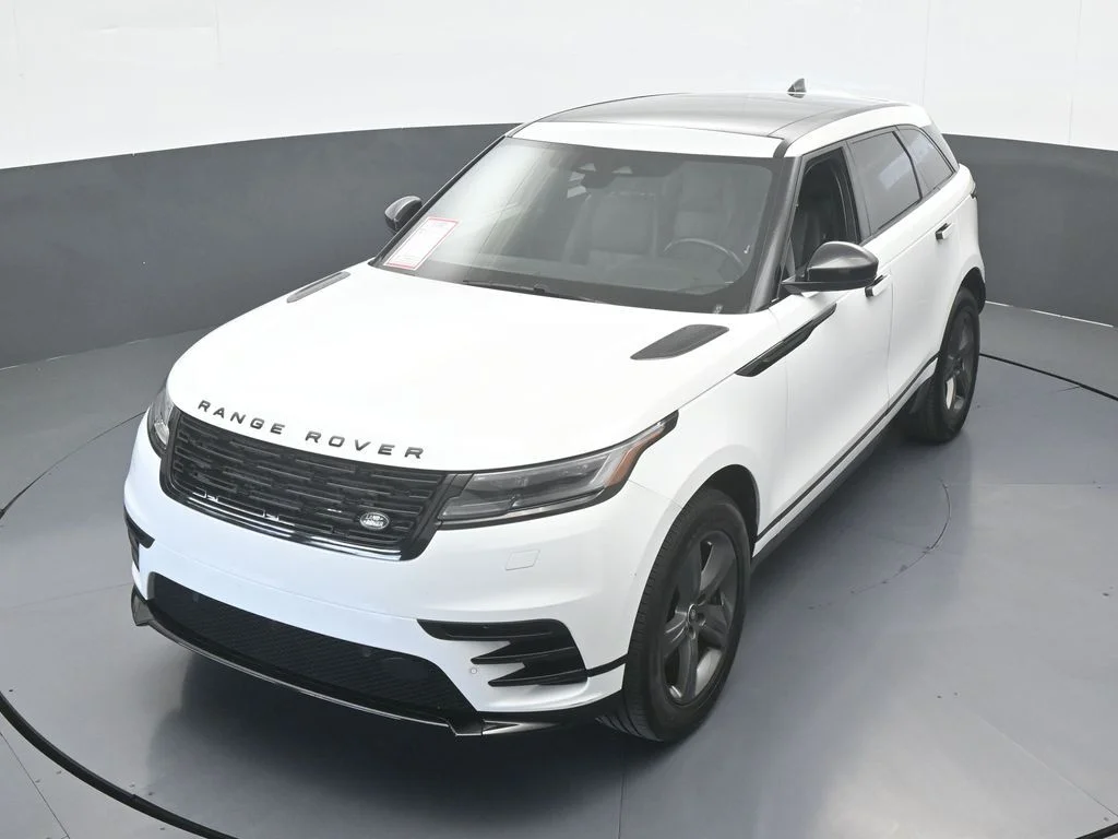Used 2025 Gray Land Rover Dynamic SE image 43