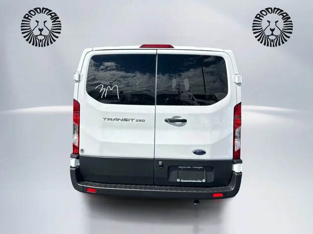 2025 Ford Transit Van Base - Photo 7