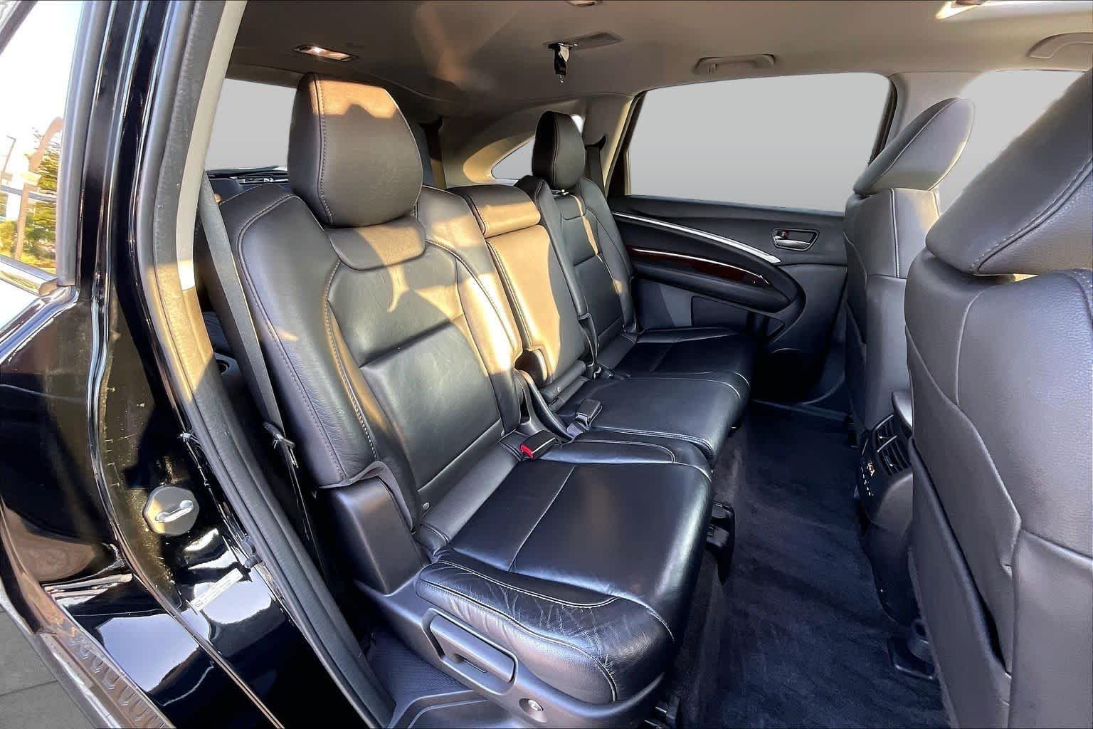 Used 2015 Crystal Black Pearl Acura  image 19