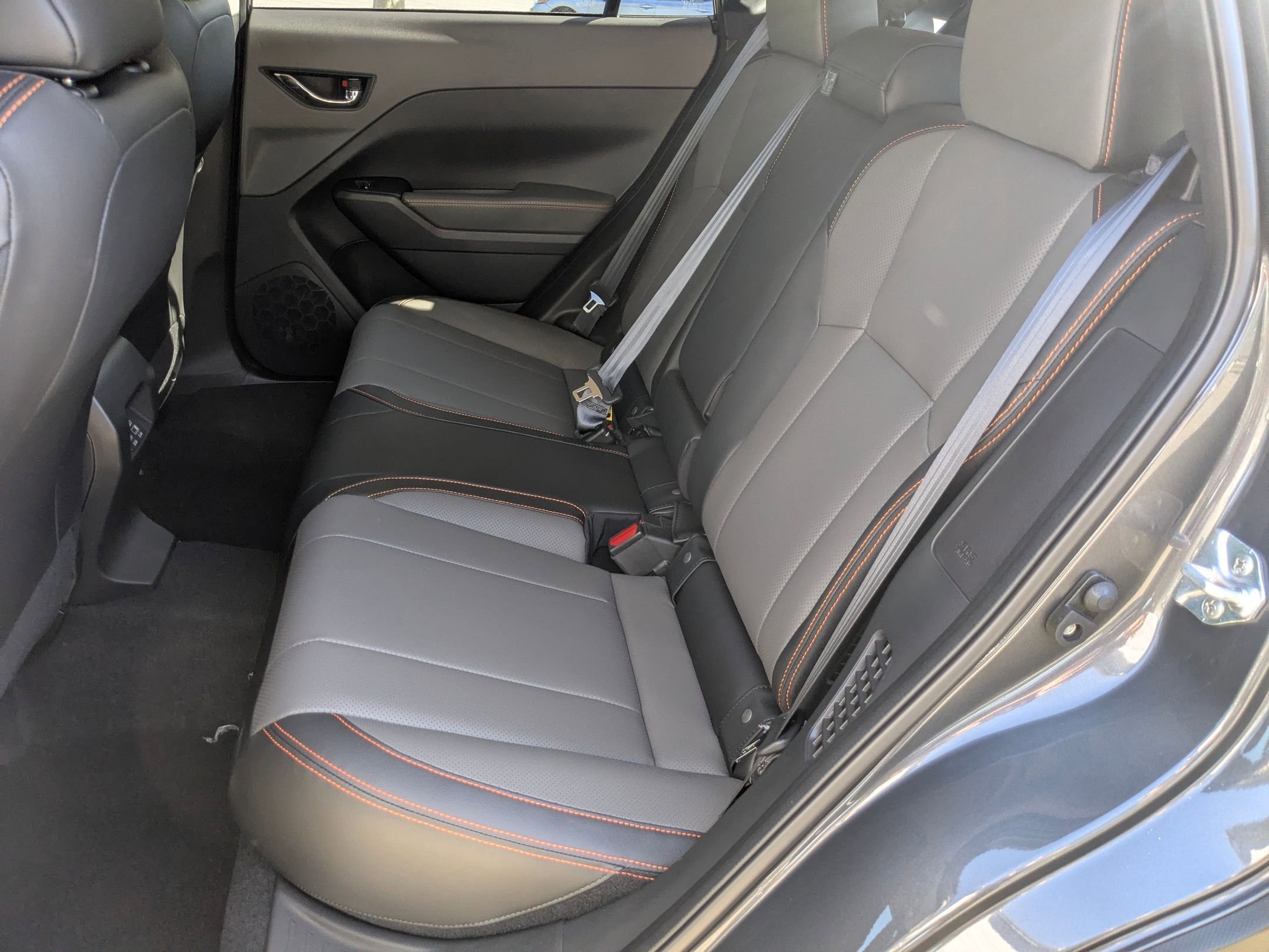 New 2026 MAGNETITE GRAY PEARL Subaru Limited Hybrid image 7