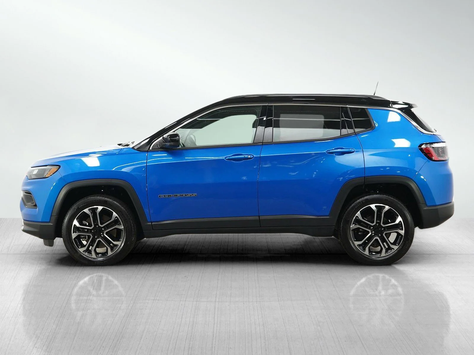 Used 2023 Jeep Compass Limited with VIN 3C4NJDCN6PT507936 for sale in Hopkins, Minnesota
