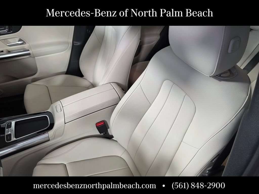 New 2026 Cirrus Silver Metallic Mercedes-Benz GLA 250 image 39
