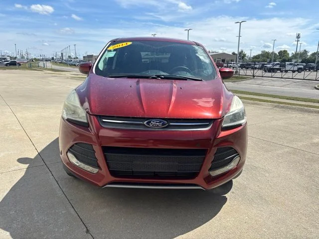 Used 2014 Red Ford SE image 4