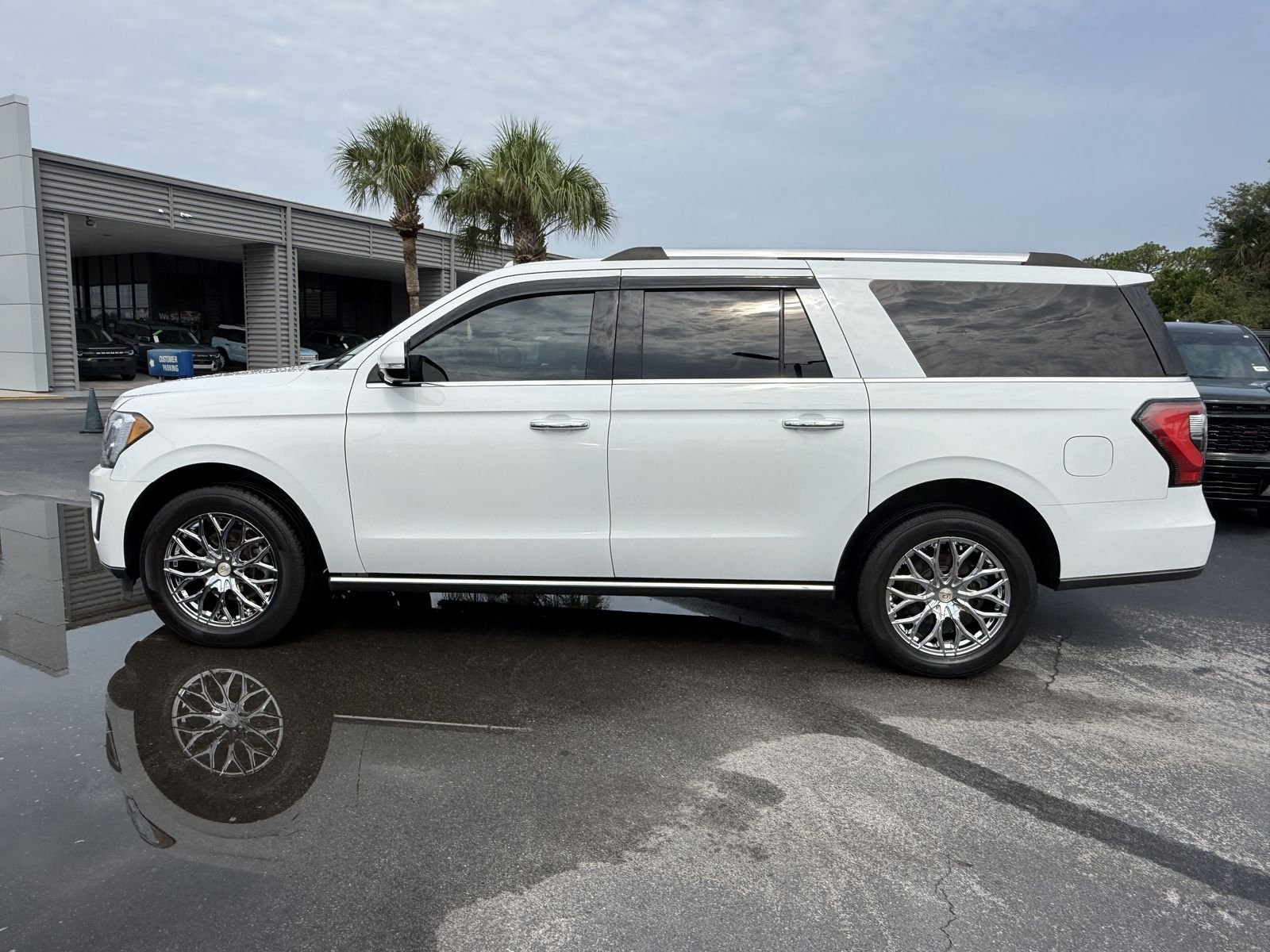 Used 2021 Oxford White Ford Limited image 8
