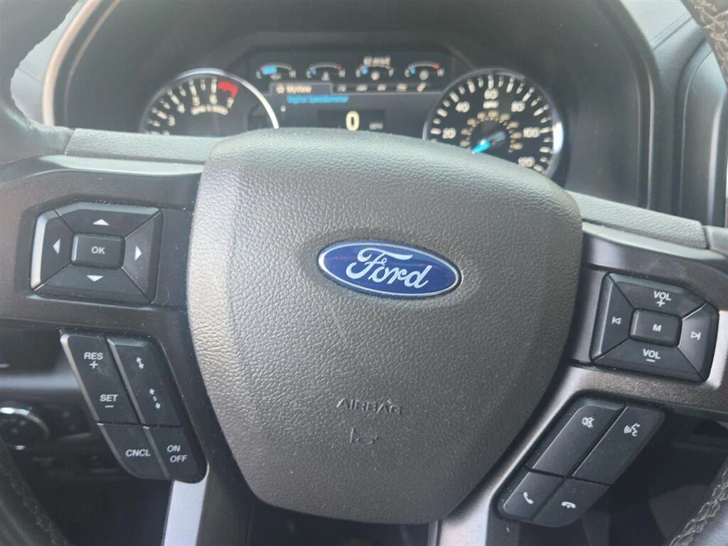 Used 2021 Rapid Red Metallic Tinted Clearcoat Ford Limited image 30