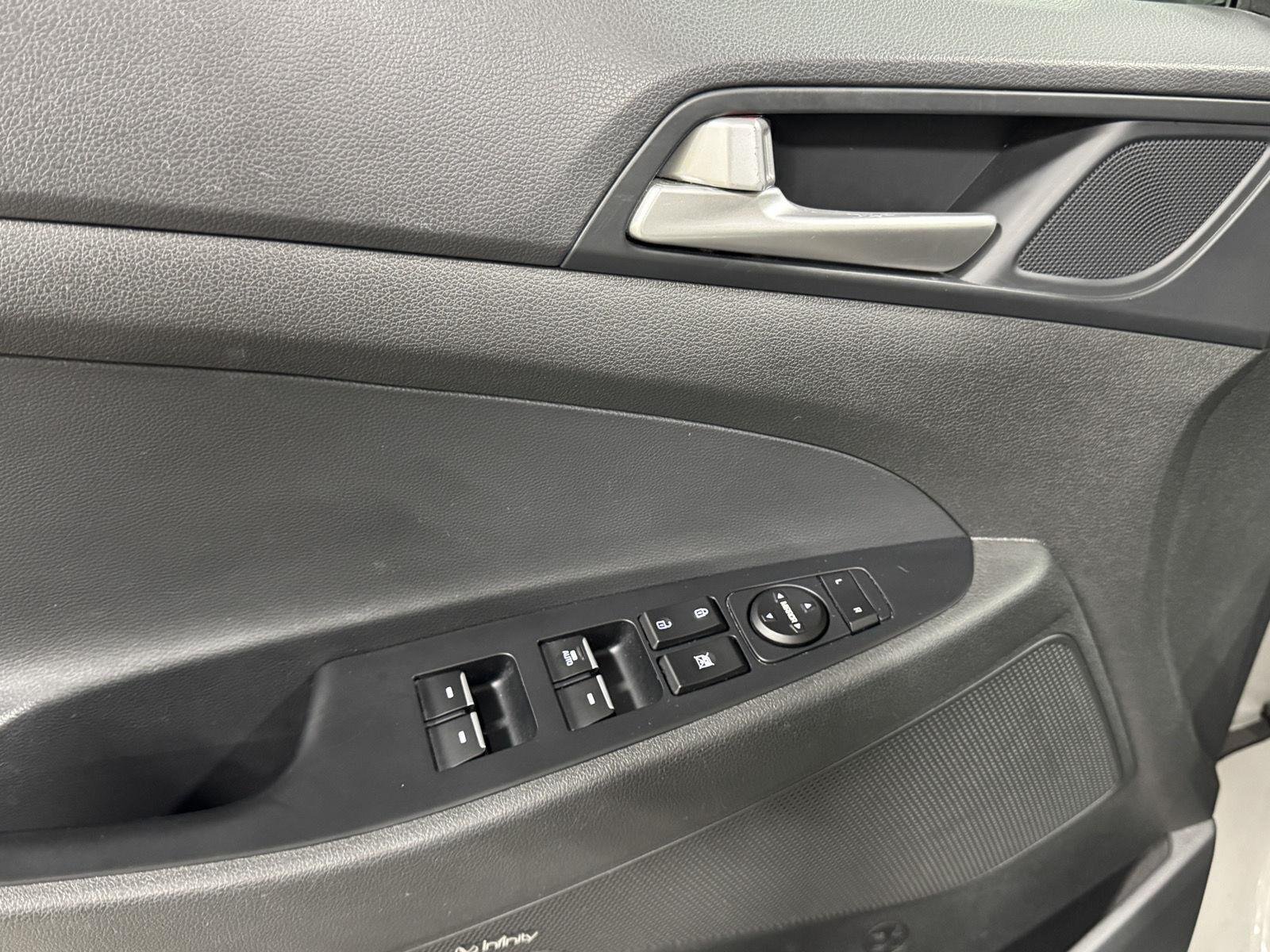 2020 Hyundai Tucson Limited - Photo 22