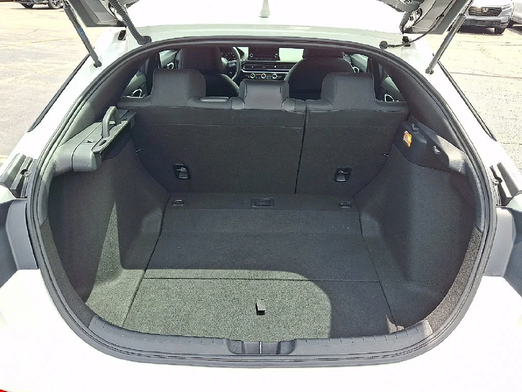 2026 Honda Civic Hatchback Sport - Photo 29