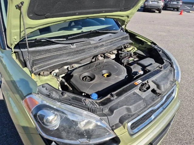 Used 2012 Green Kia Exclaim image 39