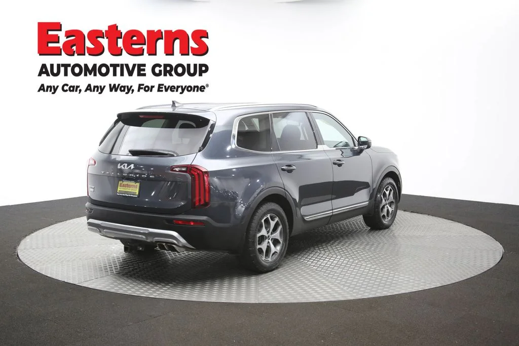 Used 2022 Gray Kia EX image 44