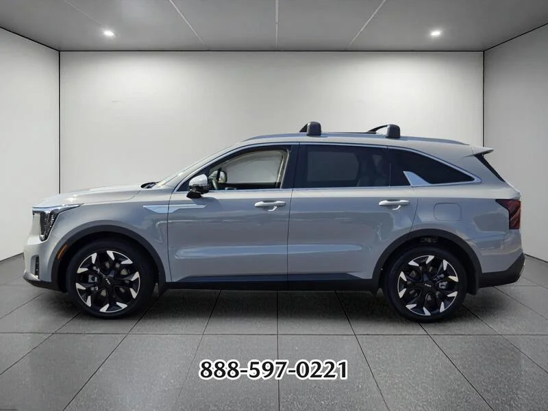 Used 2025 Gray KIA SX image 2