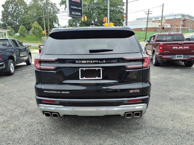 Used 2025 Black GMC Denali image 5