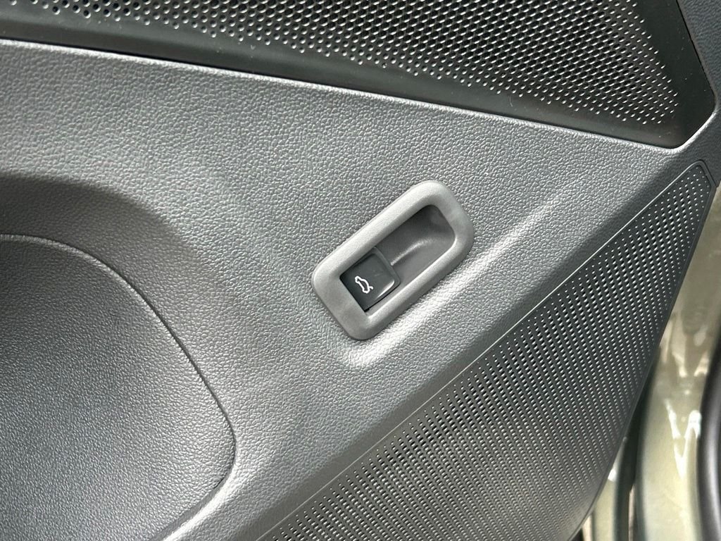 New 2026 Green Volkswagen 2.0T SE R-Line Black image 19