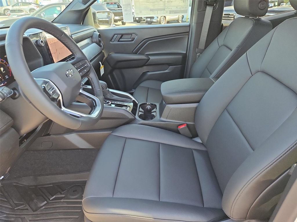 2026 Chevrolet Colorado Trail Boss - Photo 11