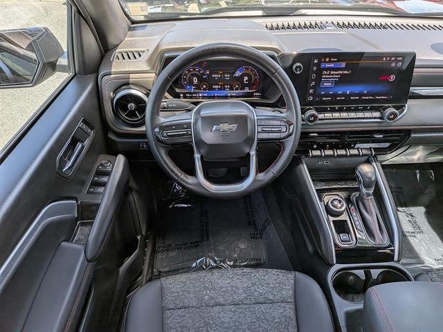 2025 Chevrolet Colorado Z71 - Photo 15