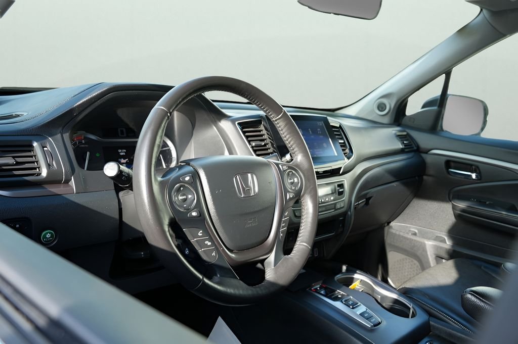 Used 2023 White Honda RTL-E image 14