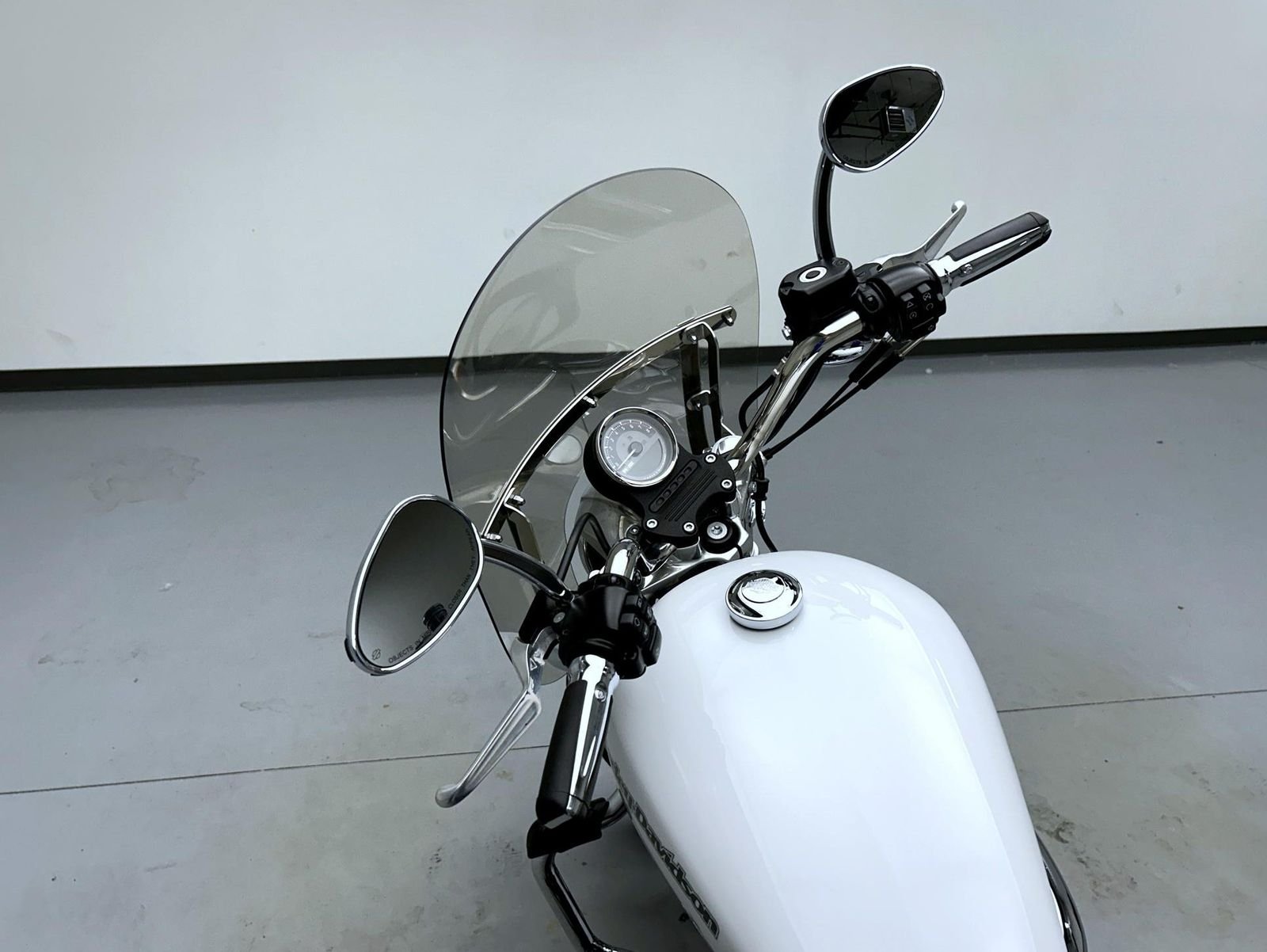 Used 2016 White Harley-Davidson  image 13