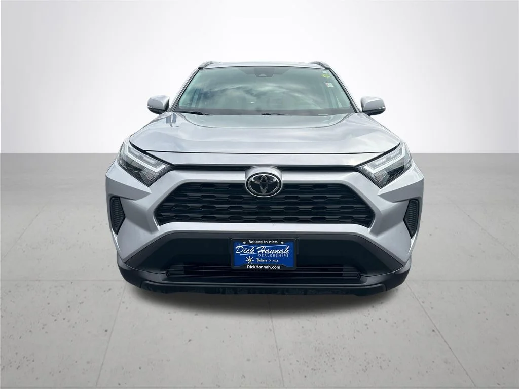 Used 2025 Silver Toyota XLE image 3