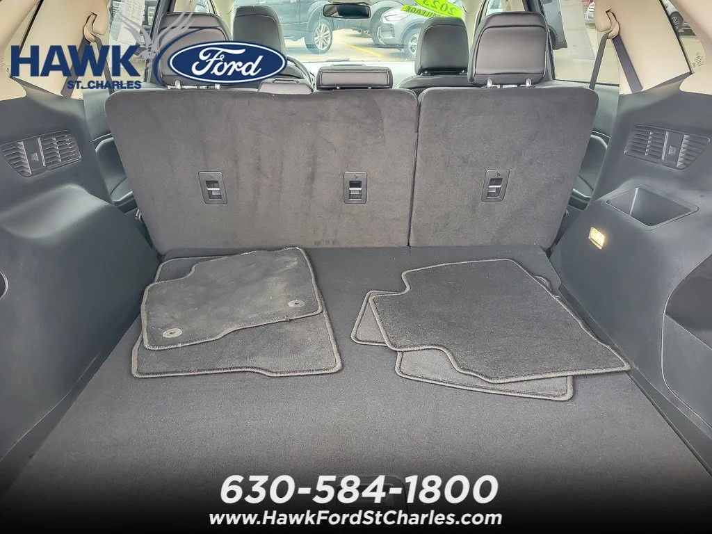 Certified Used 2023 Green Metallic Ford SEL image 19