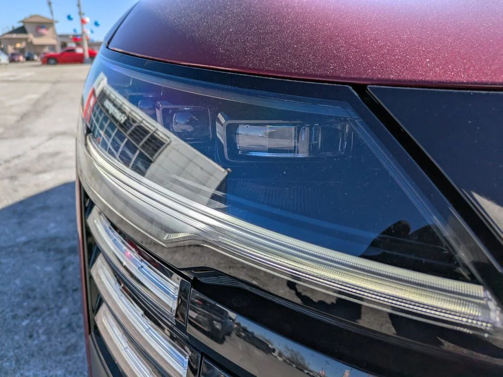 New 2026 Scarlet Ember Tintcoat Nissan SR image 10