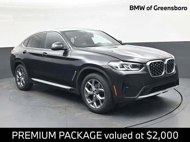 2025 BMW X4 xDrive30i