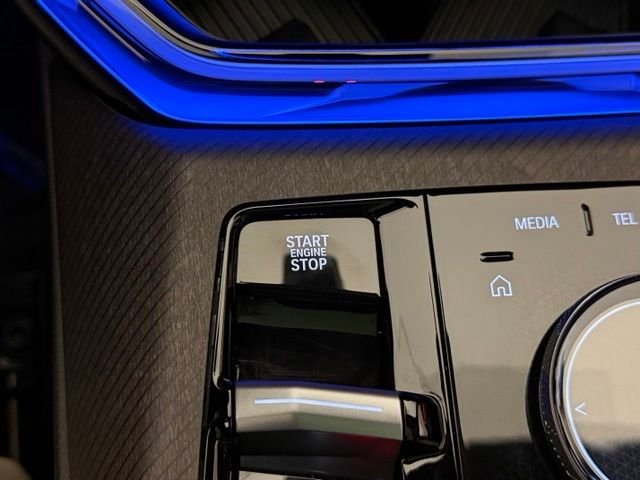 Used 2026 Tanzanite Blue II Met BMW 30 xDrive image 41