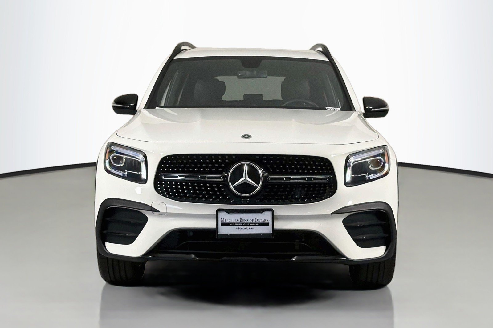 Used 2023 Polar White Mercedes-Benz 250 image 2