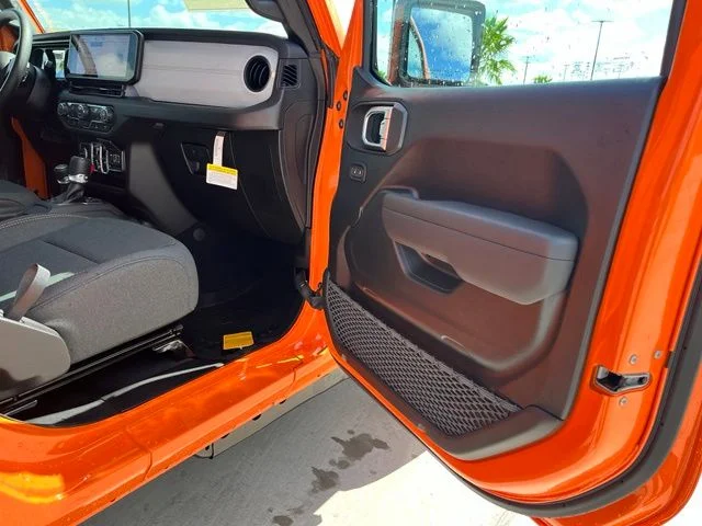 New 2026 Joose Exterior Paint Jeep Sport image 21