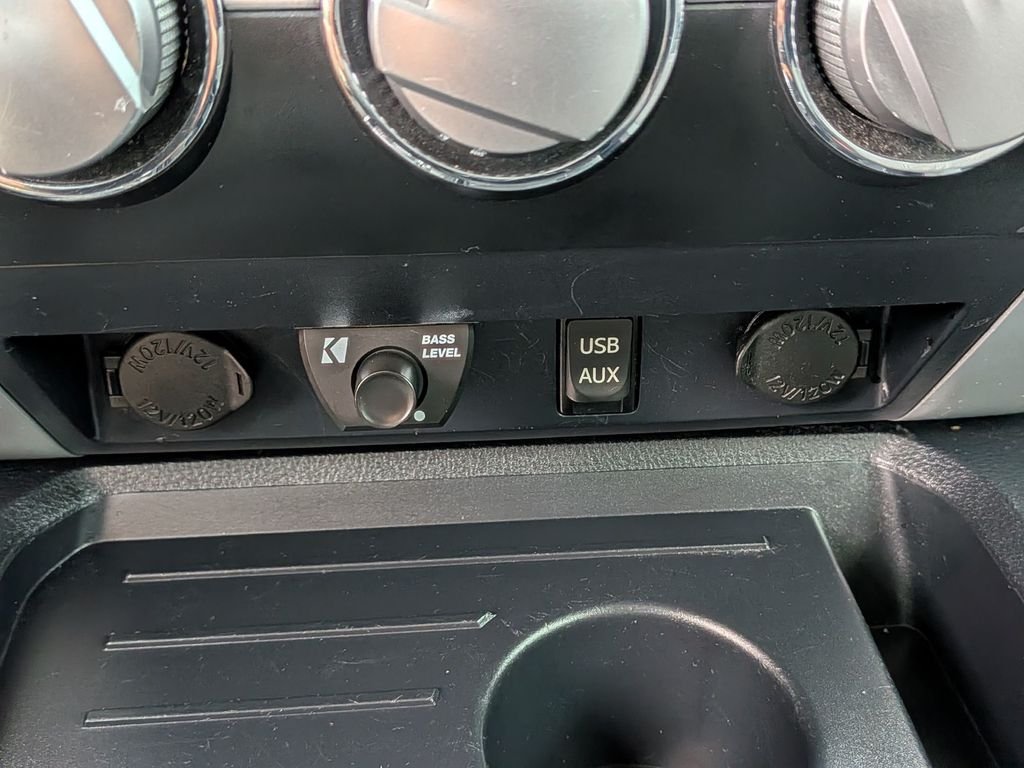 Used 2017 Gray Toyota SR5 image 19