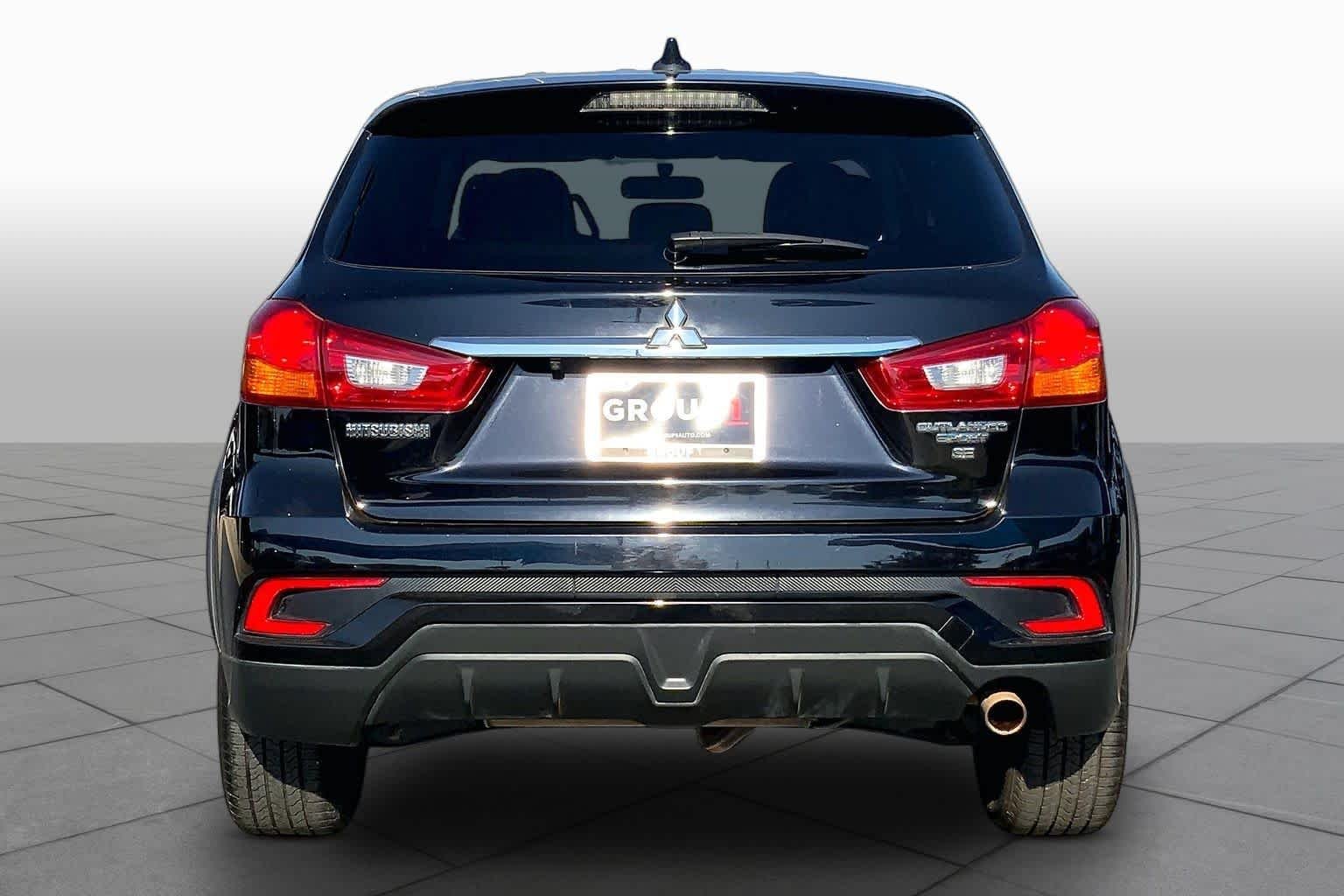 Pre-Owned 2019 Mitsubishi Outlander Sport SE 2.0