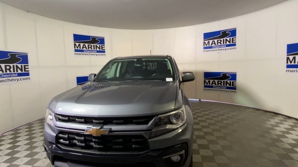 Used 2022 SATIN STEEL METALLIC Chevrolet 4WD LT image 5