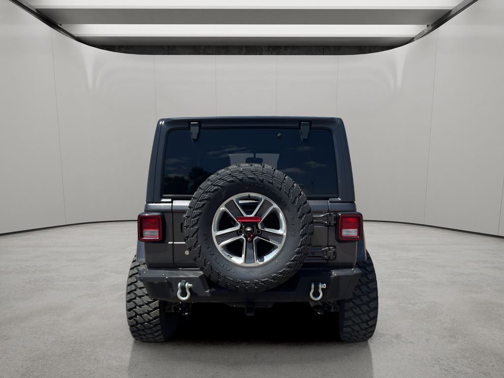 Used 2020 Granite Crystal Metallic Clearcoat Jeep Sahara image 4